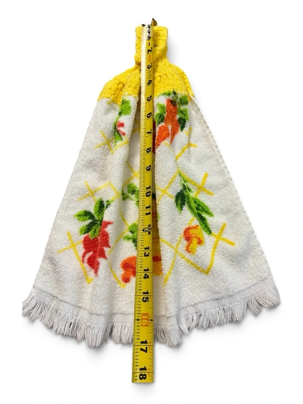 Set of 2 Vintage Kitchen Towels with Vegetable Designs